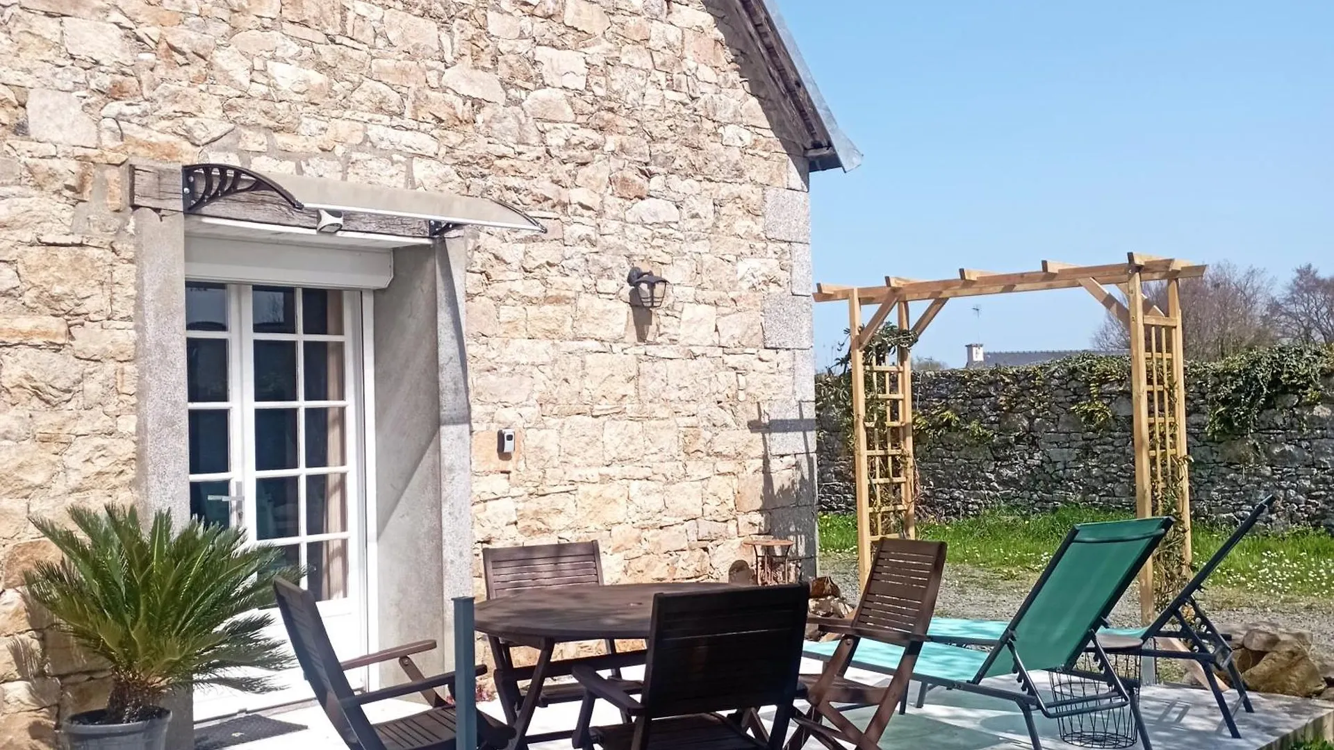 Cottage 3 Etoiles A 25 Mn De La Cote De Granit Rose Begard